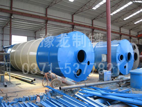 水泥罐制作现场01