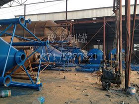 水泥罐制作现场02